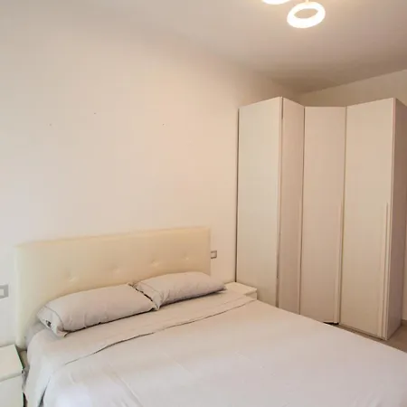 Casa Potos - M1 - San Siro - Rho Fiera Milano